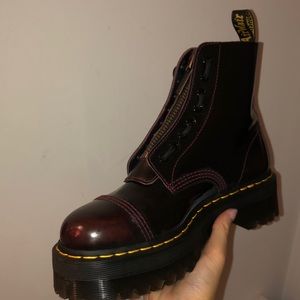 Dr. Martens platform Sinclair Boot